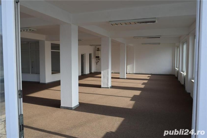 Spațiu comercial, de 185 mp, în Central
