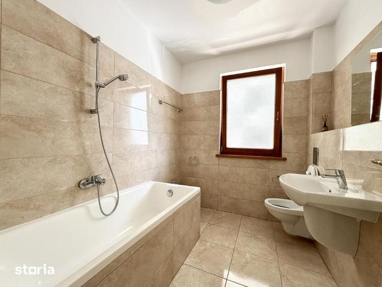 Apartament cu 3 camere în Calea Dumbrăvii
