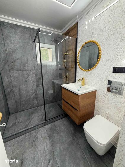 Apartament cu 3 camere decomandat în Brăilița