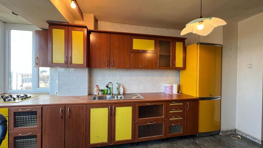 Apartament cu 2 camere semidecomandat, mobilat în Panduri