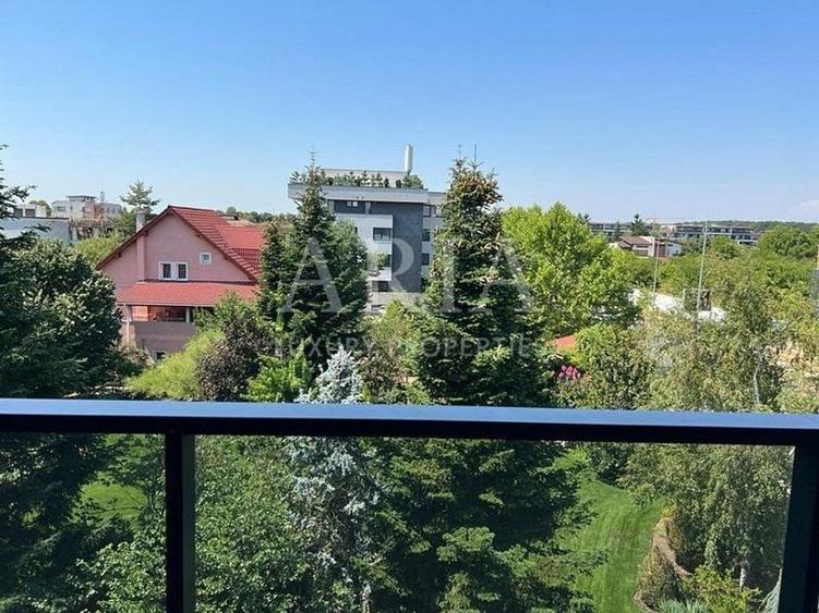 Apartament cu 4 camere decomandat, mobilat în Pipera