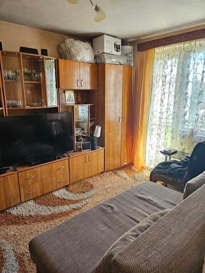 Apartament cu 2 camere nedecomandat în Central