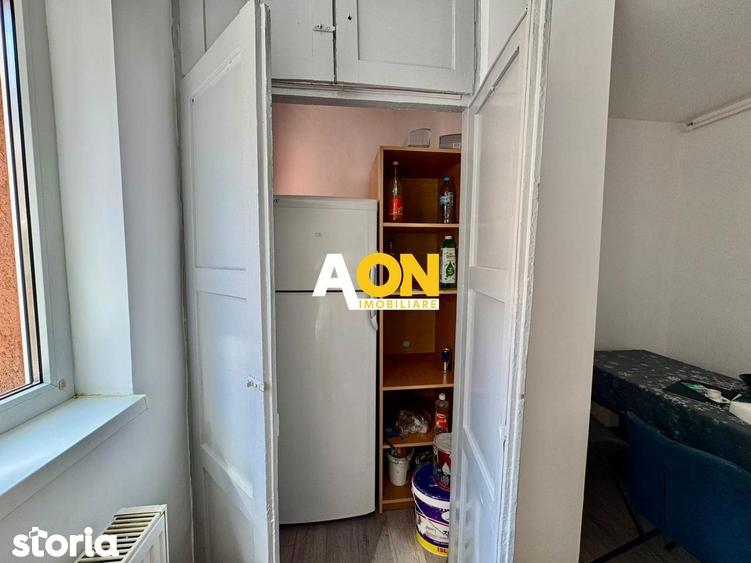 Apartament cu 2 camere semidecomandat, mobilat în Cetate