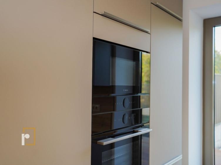 Apartament cu 2 camere semidecomandat, mobilat în Băneasa