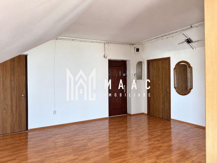 Apartament cu 3 camere, mobilat în Ștrand