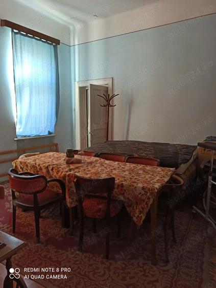 Casă cu 3 camere cu Teren 230 Mp în Central