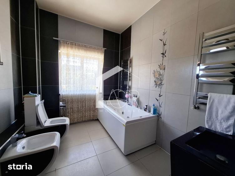 Casă cu 4 camere cu Teren 1000 Mp în Păulești