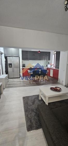 Apartament cu 2 camere decomandat în Sebastian