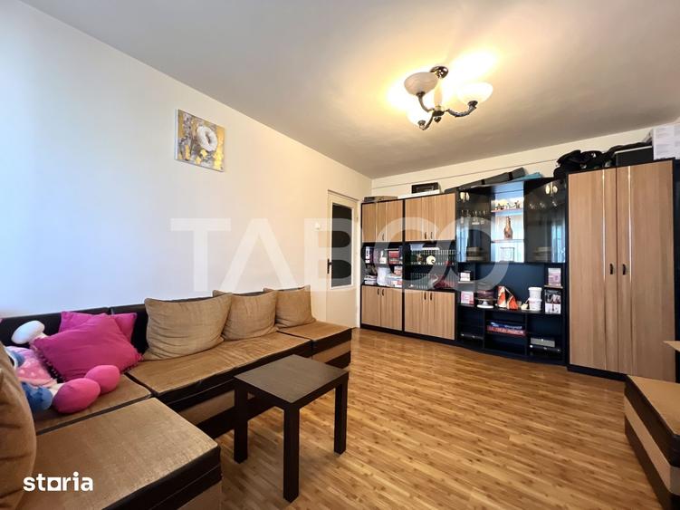 Apartament cu 3 camere semidecomandat în Mănăștur