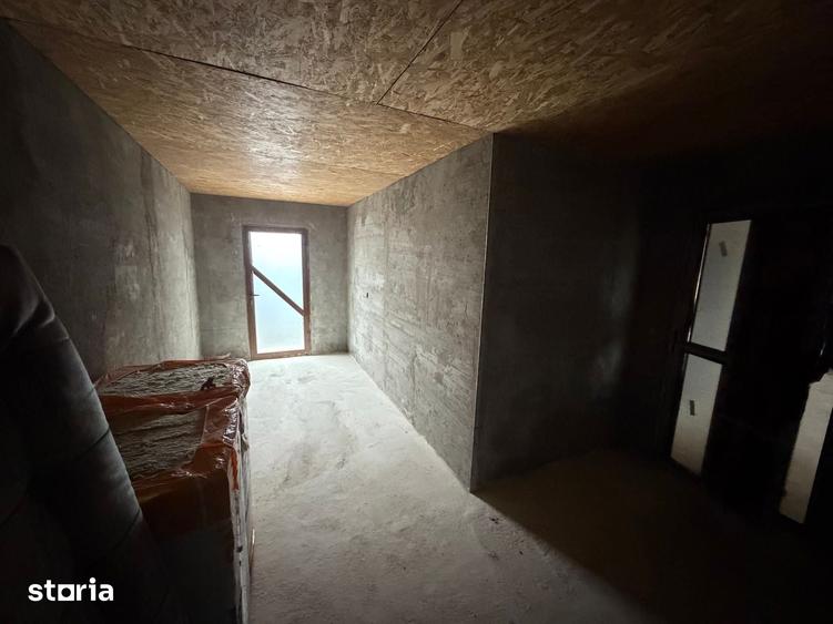 Casă cu 4 camere cu Teren 780 Mp în Tichilești