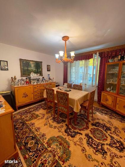 Apartament cu 4 camere în Ultracentral