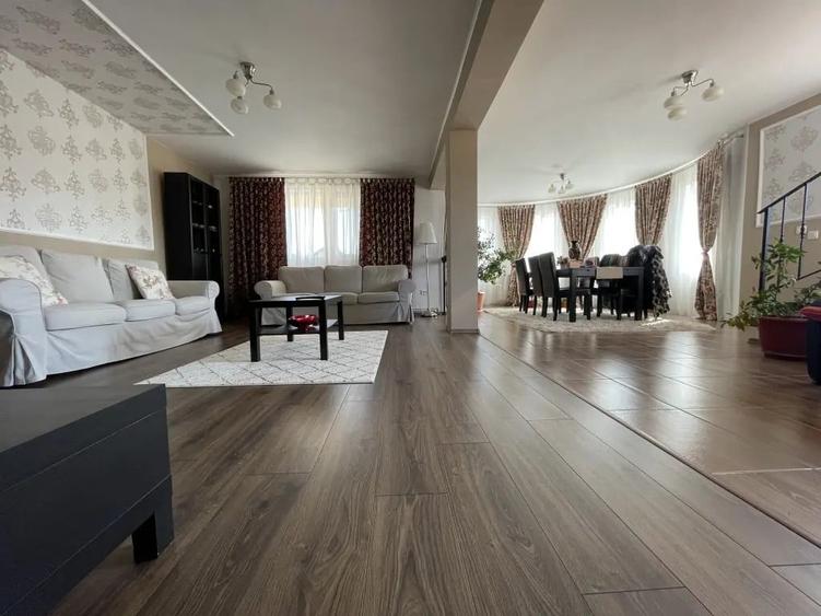 Casă cu 5 camere în Ciorogârla