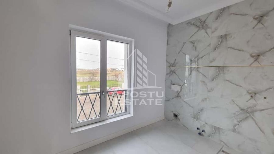 Duplex cu 4 camere cu Canalizare în Dumbrăvița