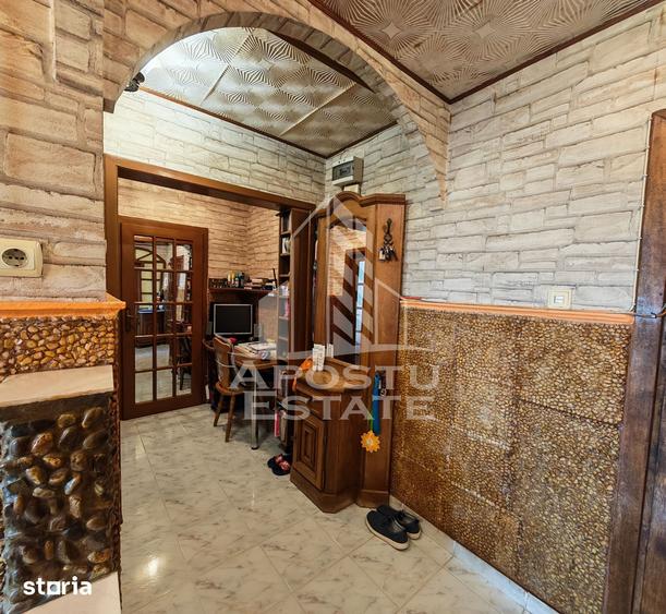 Apartament cu 2 camere decomandat în Mircea cel Bătrân