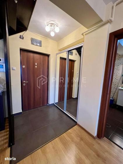 Apartament cu 4 camere în Semicentral
