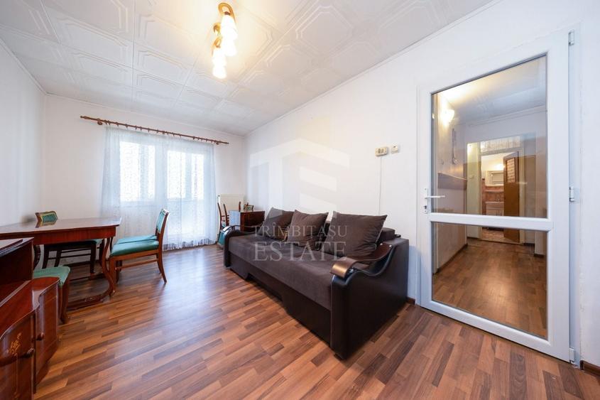 Apartament cu 2 camere decomandat, mobilat în Triaj