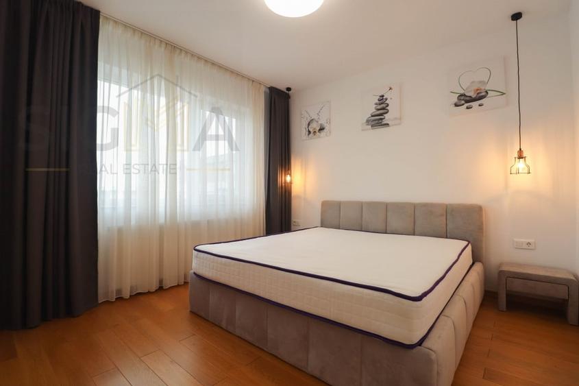 Apartament cu 3 camere semidecomandat, mobilat în Bună Ziua