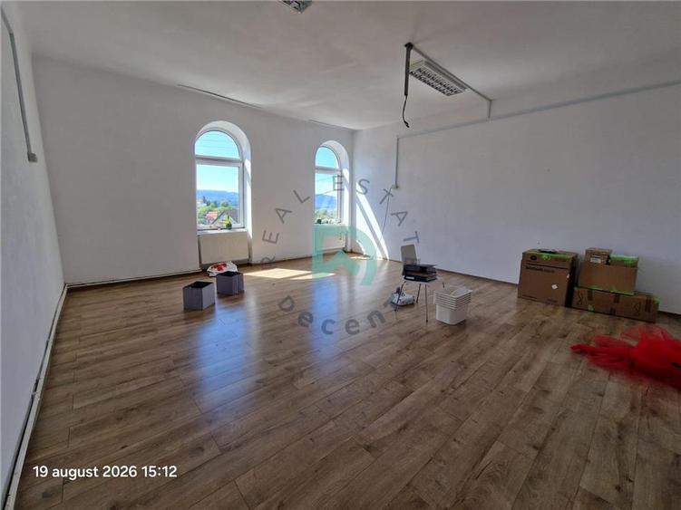 Spațiu comercial, de 556 mp, în Turcheș