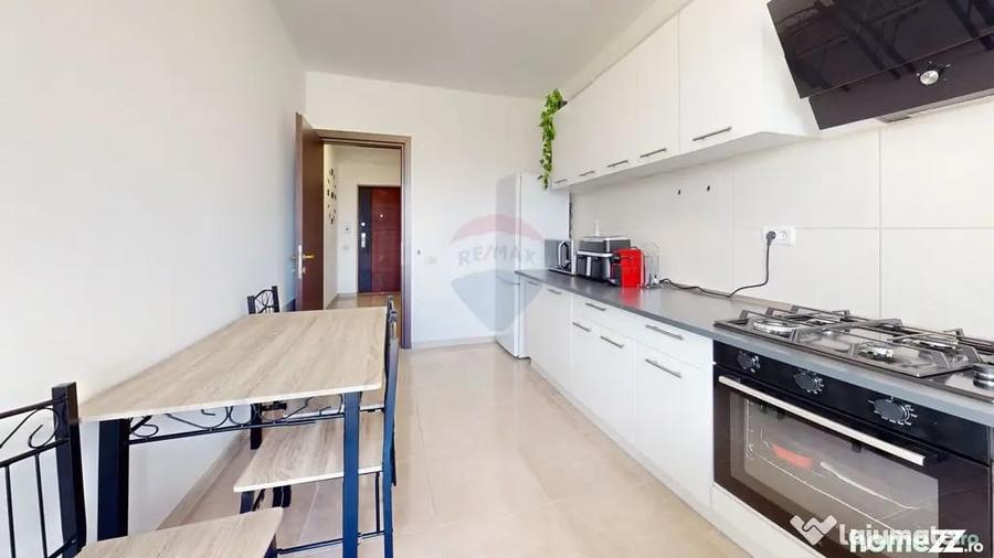 Apartament cu 2 camere decomandat în Sânpetru