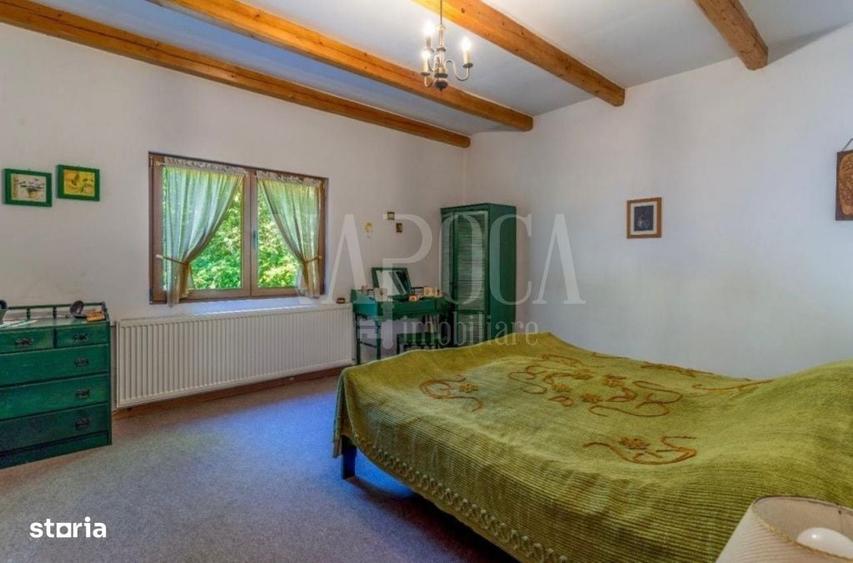 Casă cu 4 camere cu Teren 1143 Mp în Central