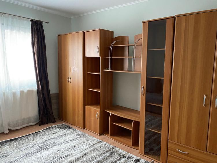 Apartament cu o camera de inchiriat - 4