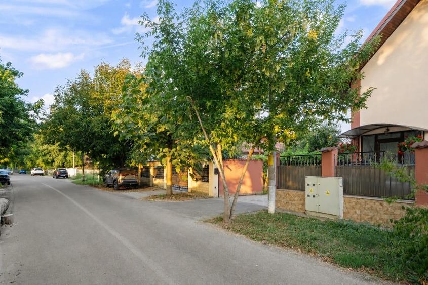 Casă individuală cu 5 camere cu Canalizare în Snagov