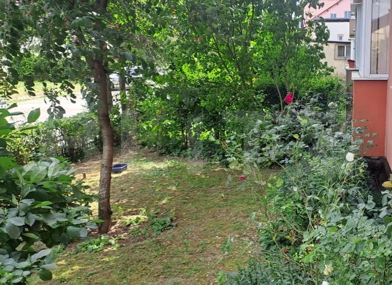 Cernatu, Săcele – Apartament 2 camere cu balcon mare, parter înalt - 1