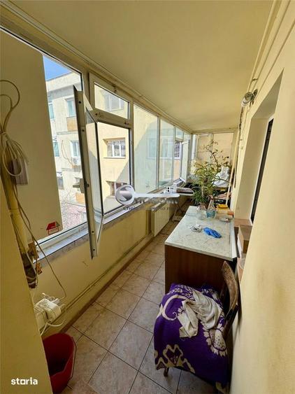 Apartament cu 3 camere decomandat în Cug