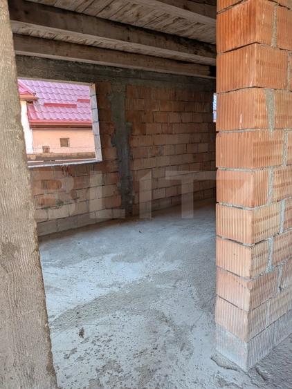 Casă individuală cu 5 camere cu Teren 650 Mp în Tărlungeni