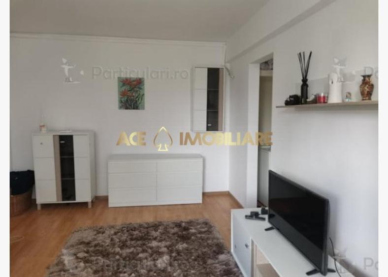 Apartament cu 2 camere semidecomandat, mobilat în Gara de Nord