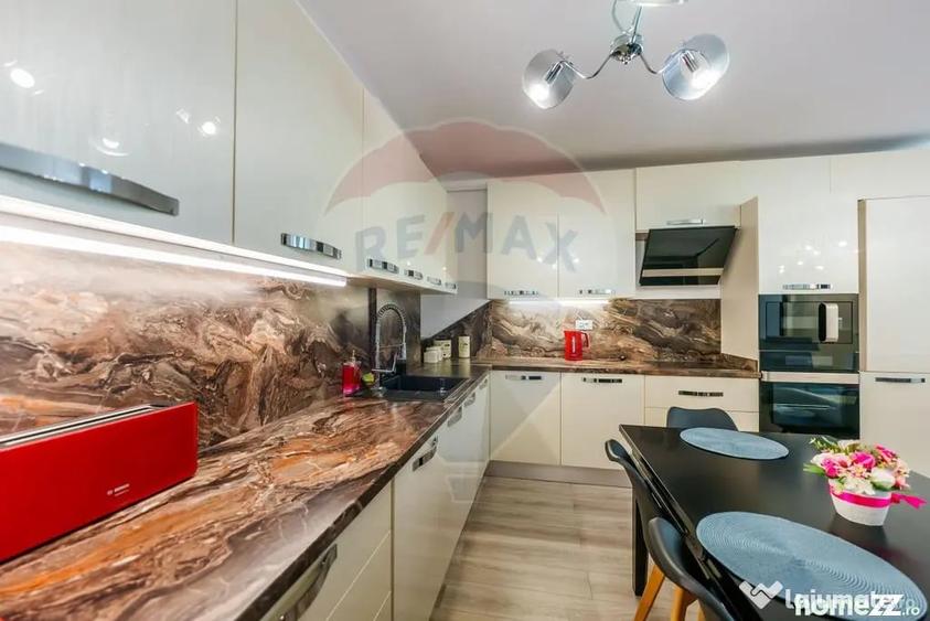 Apartament cu 2 camere,82 mp Arad Plaza - 3
