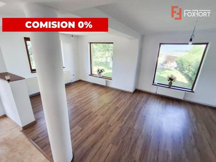 Casă individuală cu 4 camere cu Canalizare în Giarmata