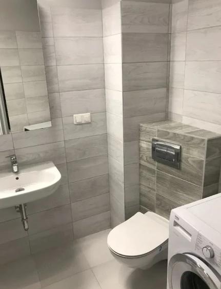 Garsonieră decomandată în Vitan