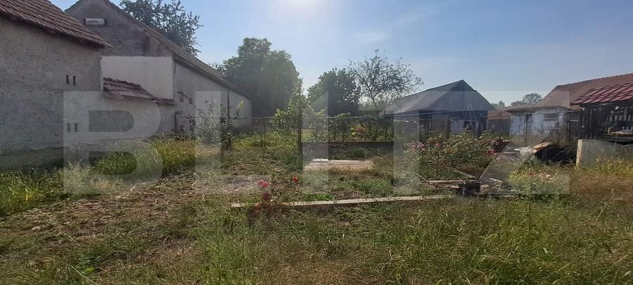 Casă individuală cu 4 camere cu Teren 2200 Mp în Lisa