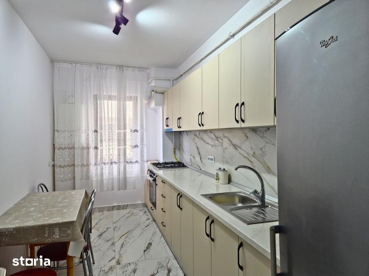 Apartament cu 2 camere, mobilat în Ostroveni