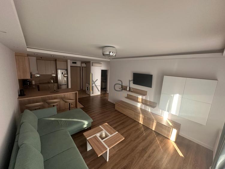 Apartament cu 2 camere semidecomandat, mobilat în Central