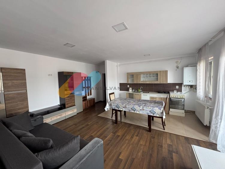 Apartament cu 3 camere decomandat în Florești