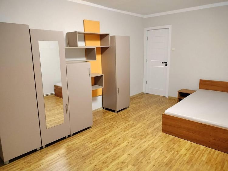 Apartament cu 2 camere decomandat, mobilat în Zorilor
