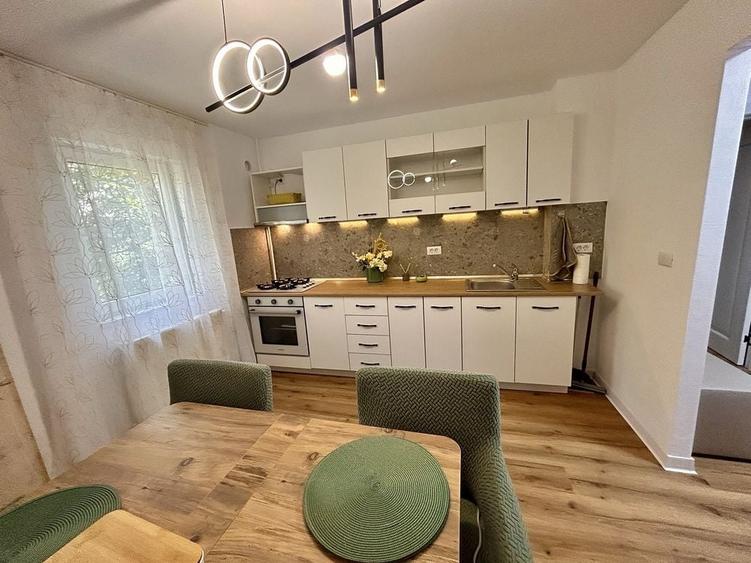 Apartament cu 2 camere în Girocului