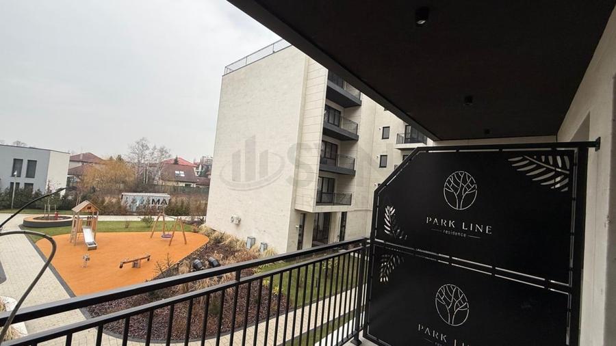 Apartament cu 4 camere semidecomandat în Pipera