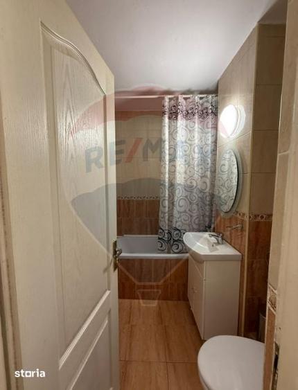 Apartament spa?ios-zona Vasile Aron - 1