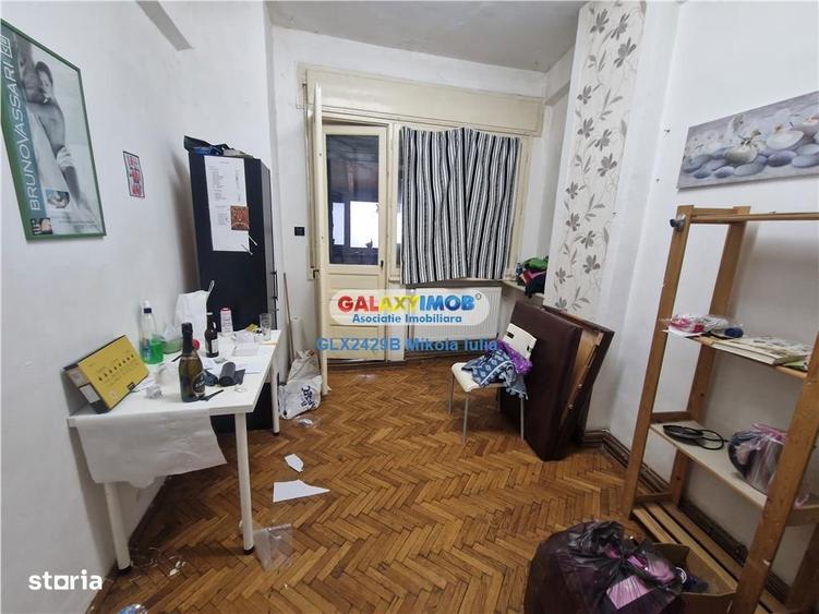 Apartament cu 2 camere în Calea Victoriei