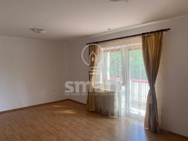 Casă individuală cu 5 camere cu Canalizare în Calea Moldovei