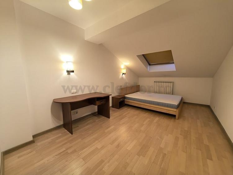 Casă cu 7 camere cu Piscina în Pipera
