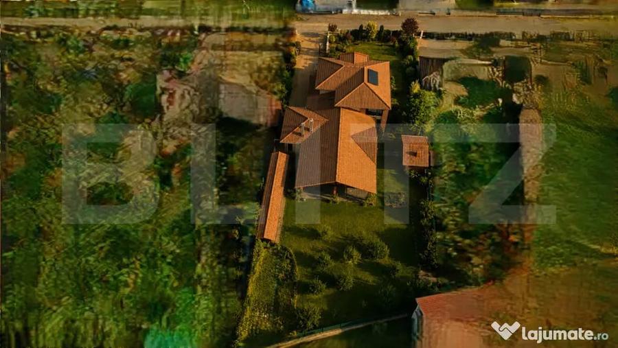 Vila de lux cu 380mp utili in Reghin - 5