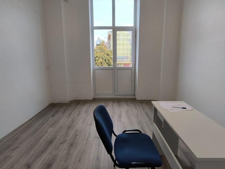 Spațiu comercial, de 809.89001464844 mp, în Ultracentral