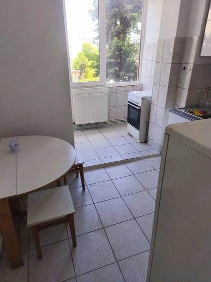 Inchiriez apartament cu 2 camere - 3
