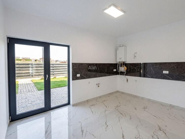 Casa de Vanzare Breazu, Str Zambilelor, 4 Camere, 85 mp utili, 415 mp teren, Predare la Cheie, Gata de Mutare, Drum privat