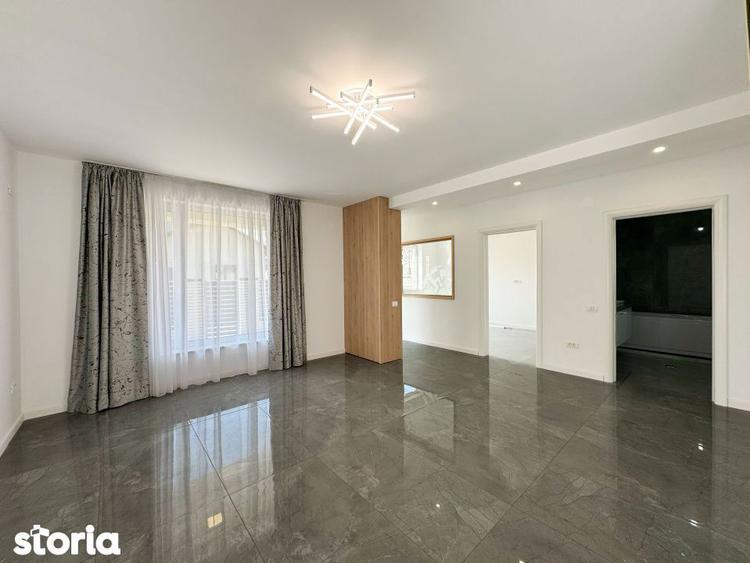 Casă cu 3 camere cu Piscina în Central