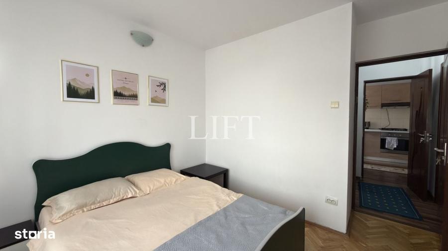 Apartament cu 3 camere decomandat în Griviței
